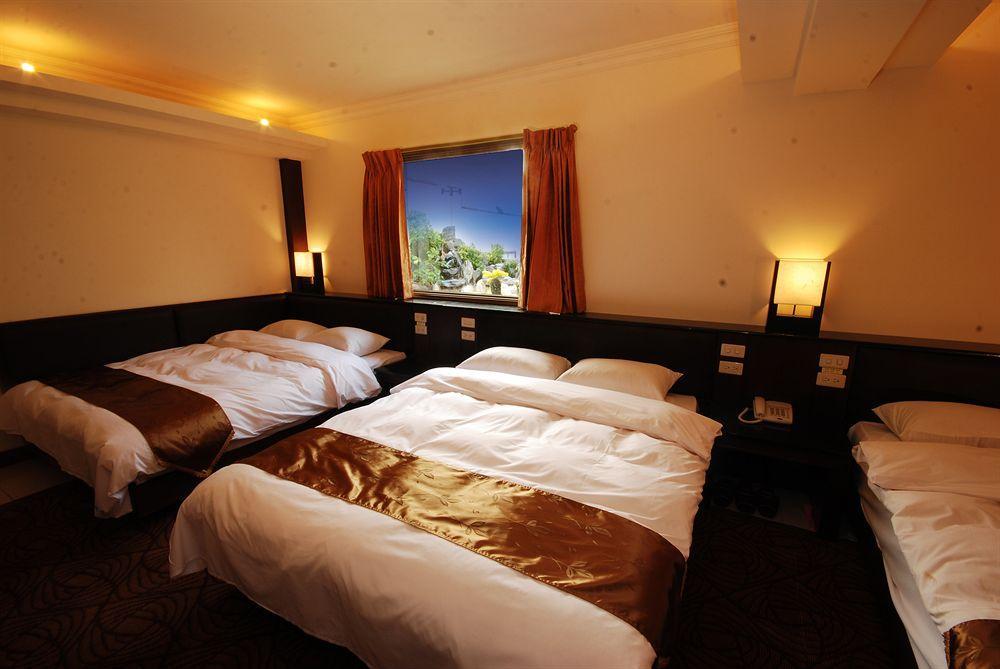 The Enterpriser Hotel Taichung Eksteriør billede