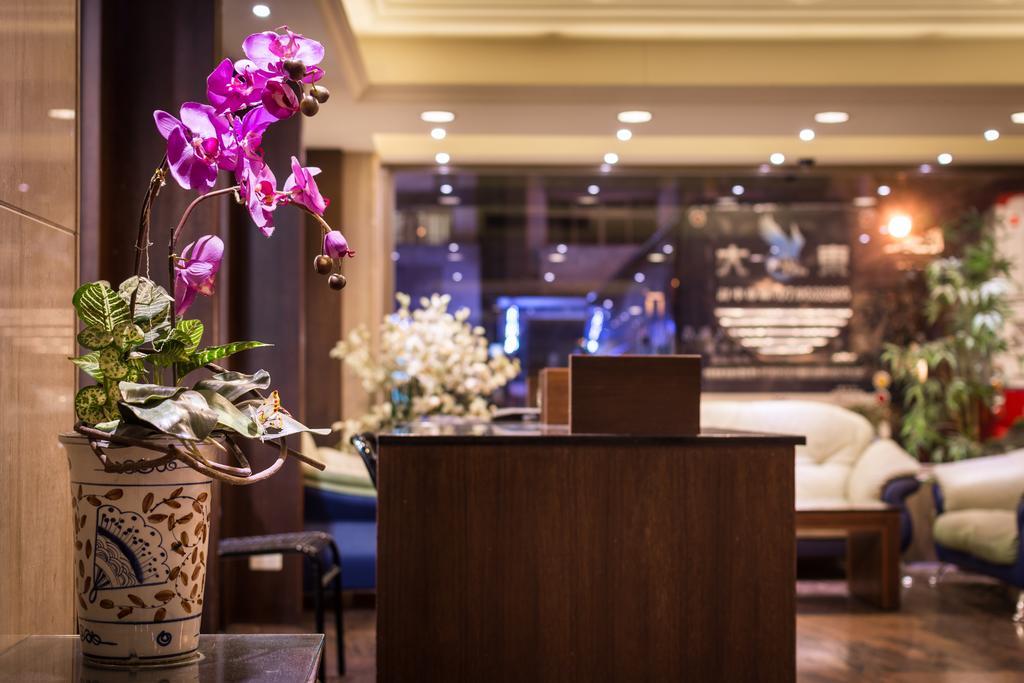 The Enterpriser Hotel Taichung Eksteriør billede