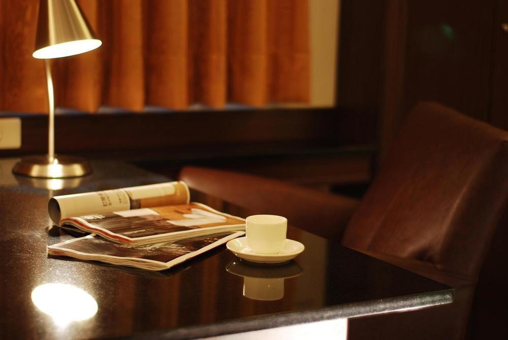 The Enterpriser Hotel Taichung Eksteriør billede