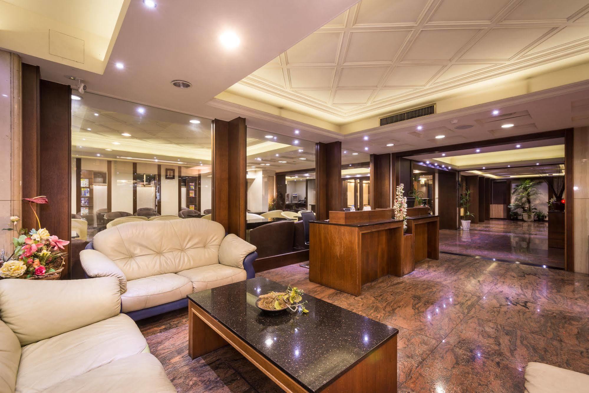 The Enterpriser Hotel Taichung Eksteriør billede